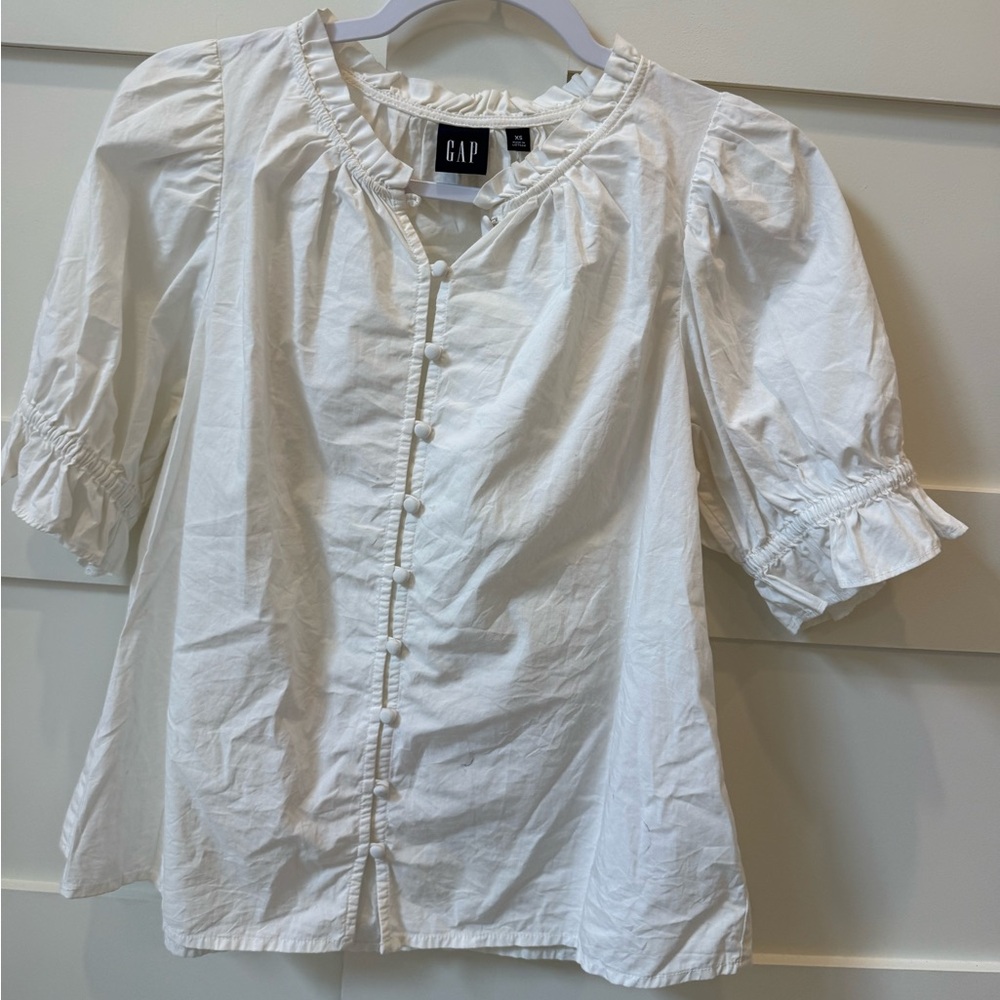 GAP White Button-Up Blouse